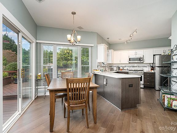 3rd image of 13610 Kensal Green Dr #60