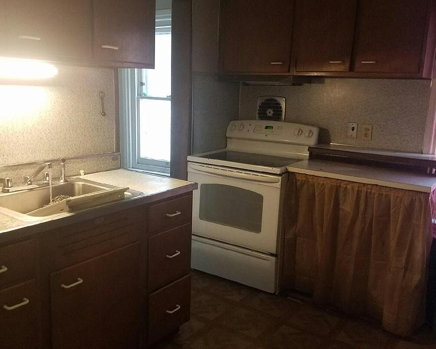 Fully operational kitchen