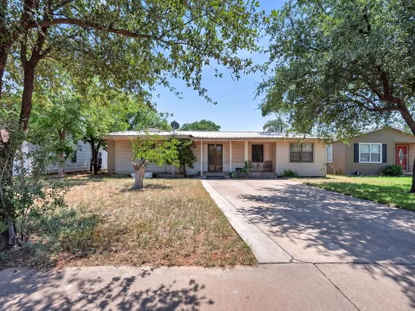 3811 Gaston Dr, Midland, TX 79703