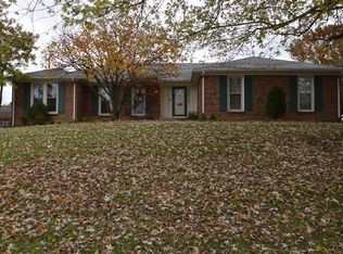 217 Farmbrook Cir, Frankfort, KY 40601