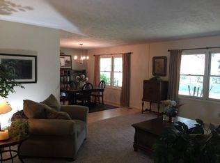 530 N Concord Ln, Carmel, IN 46032