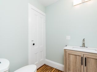 49 Lawrence St, Portsmouth, NH 03801