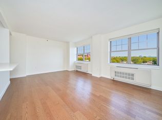 7525 153rd St APT 831, Flushing, NY 11367