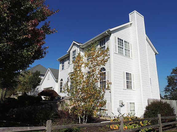 2nd image of 6782 City View Dr
