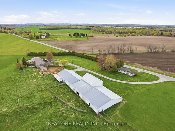 3rd image of 2614 Head Rd