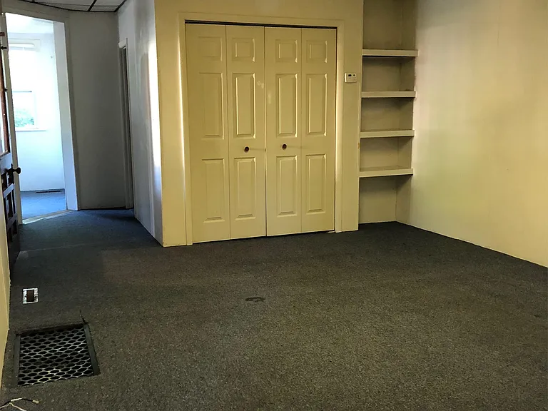 501 S University Ave #38 — Photo 3