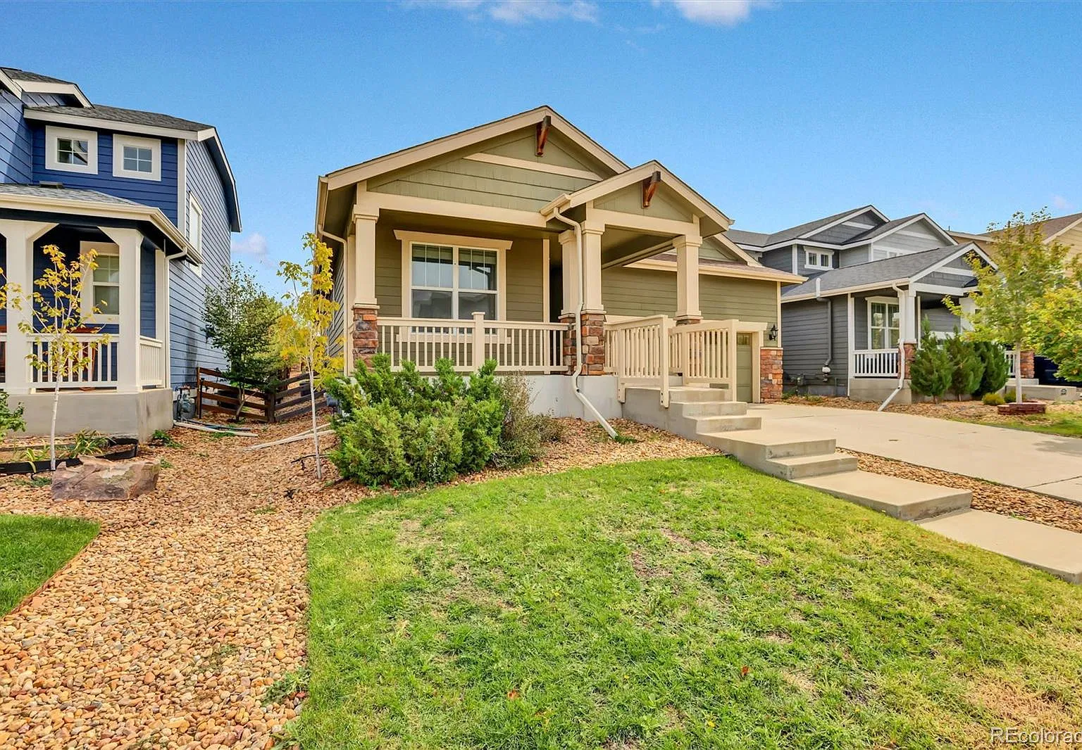 3 bed, 2.0 bath, 1724 sqft, $3,000 — Photo 3