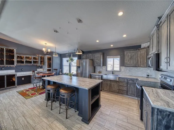3750 W Blosser Ranch Rd #2, Pahrump, NV 89060