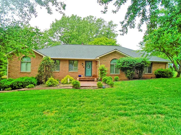 4045 College Heights Dr, Madisonville, KY 42431
