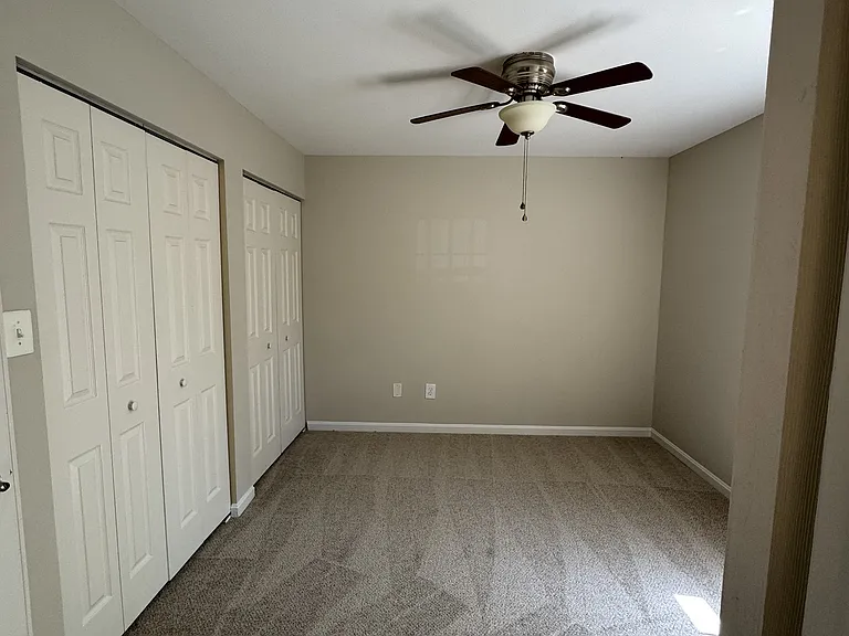 8505 Cherry Heights Ct — Photo 17