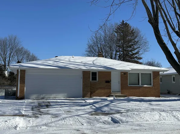 322 S Lark St, Oshkosh, WI 54902