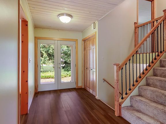 3rd image of 4281 Northridge Dr