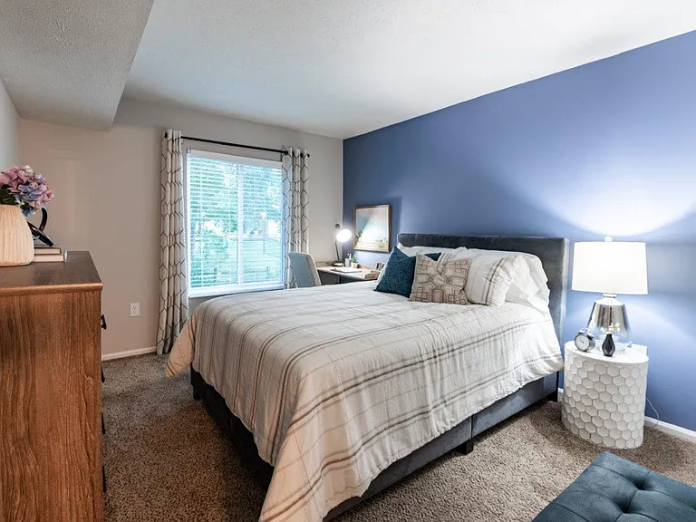 Cobblestone Grove Apartment Homes — Photo 7