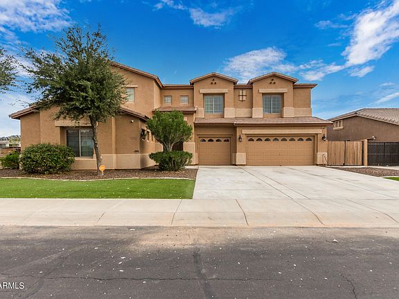 2nd image of 2954 N PRESCIDIO Avenue