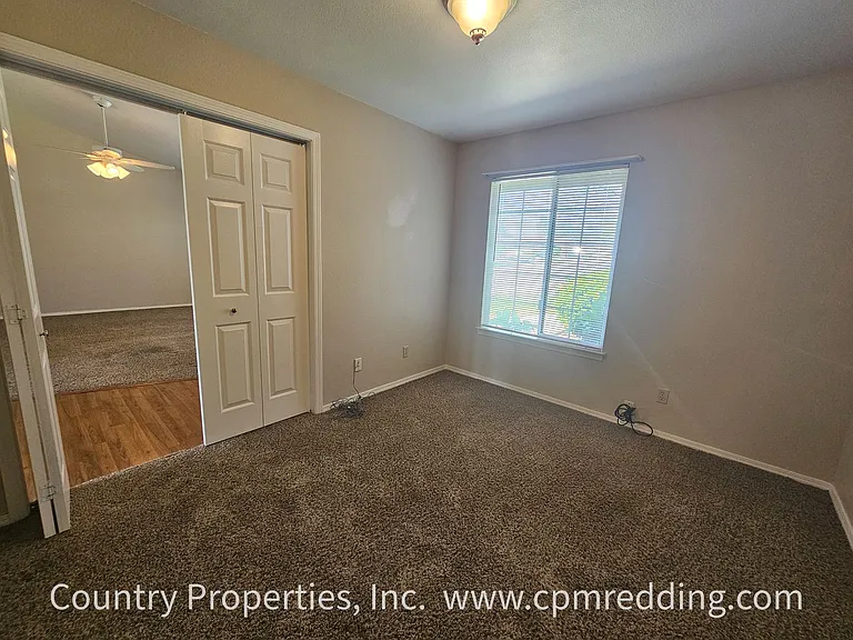 2907 Snow Fire Ct — Photo 24
