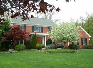 1283 Lindenwald Dr, New Albany, OH 43054