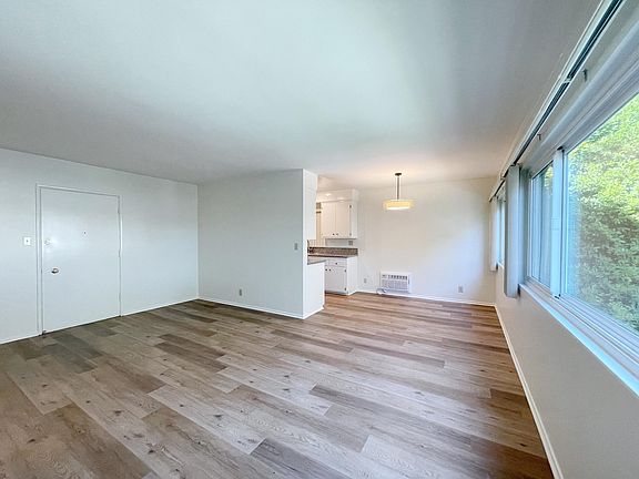 2nd image of 241 S Oakland Ave APT 7