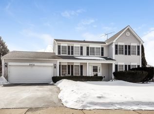 2472 Lawson Blvd, Gurnee, IL 60031
