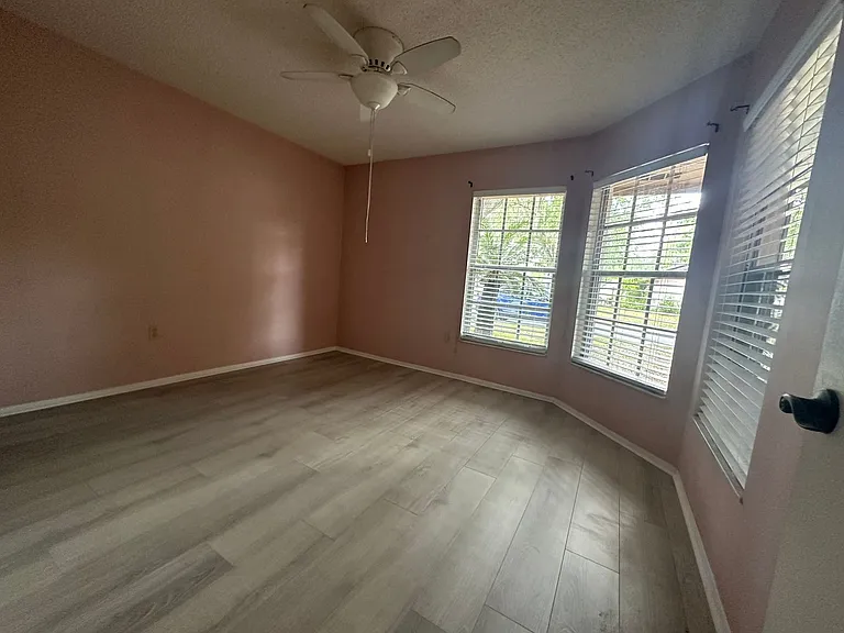 5818 Bambi Dr — Photo 17