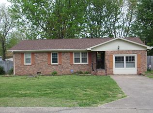 403 Kauai King Dr, Hopkinsville, KY