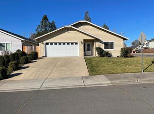 3145 Circlewood Dr, Medford, OR 97501