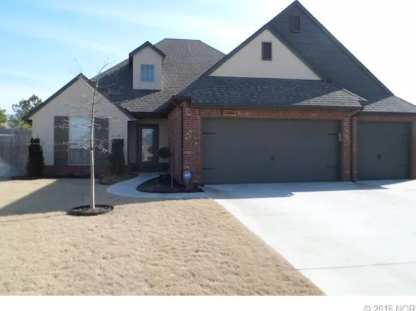 1201 W Dover St, Broken Arrow, OK 74012