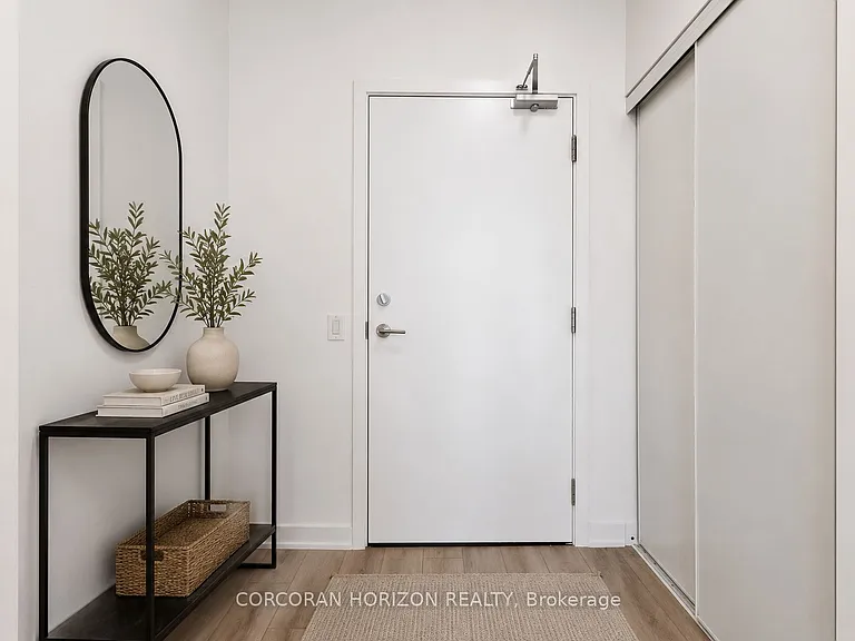 7437 Kingston Rd #104 — Photo 3