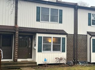 8 Shirley Ln #H, Lawrence Township, NJ 08648