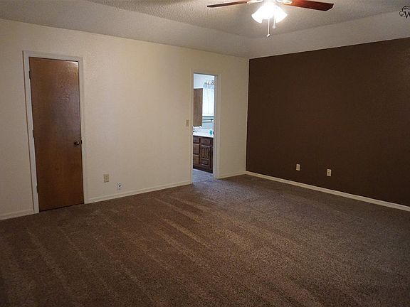 5th image of 2507 McNiel Ave