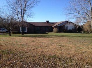 28891 Treeline Ln, Richland, MO 65556