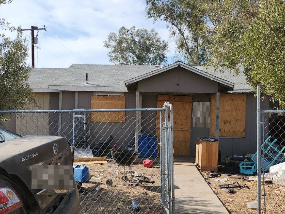 1st image of 22999 Avenue 340