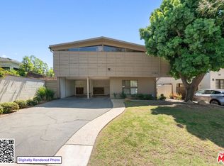 1044 Pacific St, Santa Monica, CA 90405