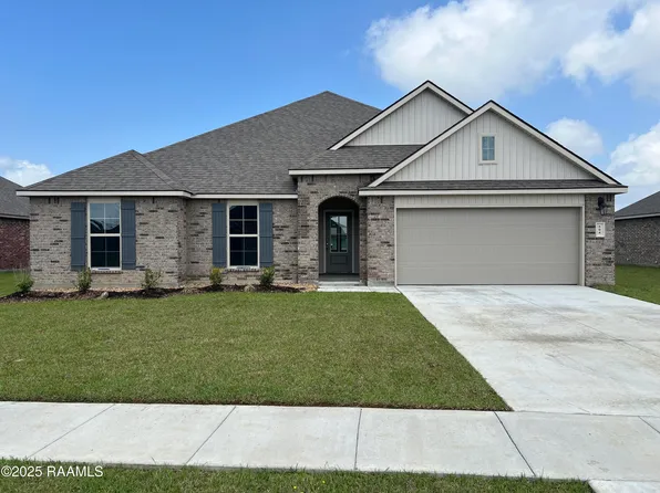 504 Fontaine Ct, Breaux Bridge, LA 70517