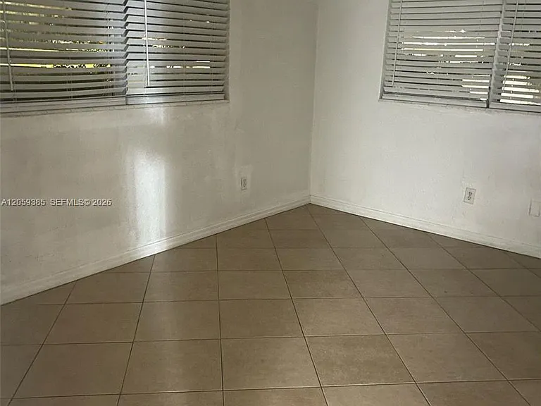 7410 SW 82nd St #K312 — Photo 2
