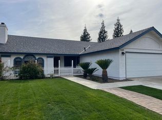 1560 Fir Ave, Clovis, CA 93611