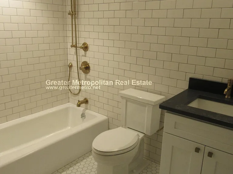 282 North St #6 — Photo 7
