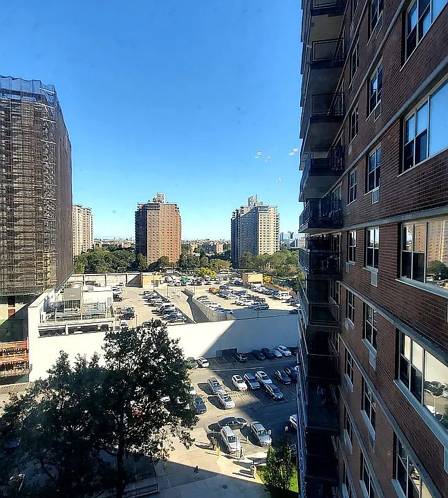 1st image of 2928 W 5th St APT 11M