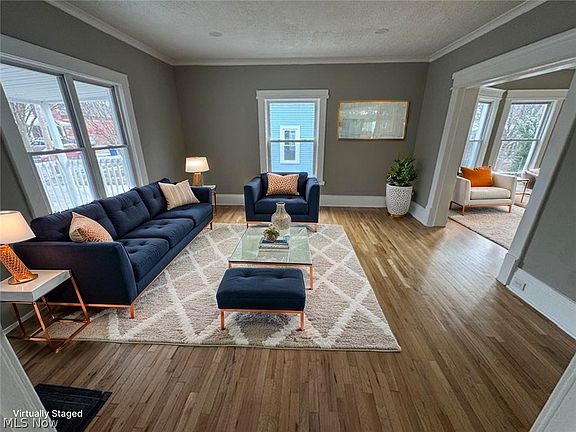 3rd image of 1368 Kenilworth Ave