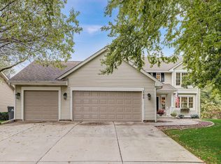 17034 Rogers Rd, Eden Prairie, MN 55347