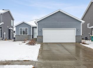 5223 10th St W, West Fargo, ND 58078
