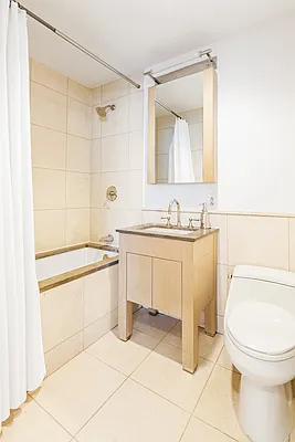 Rented by Compass | media 14