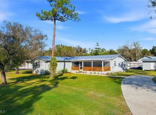 19550 Nalle Rd, North Fort Myers, FL 33917