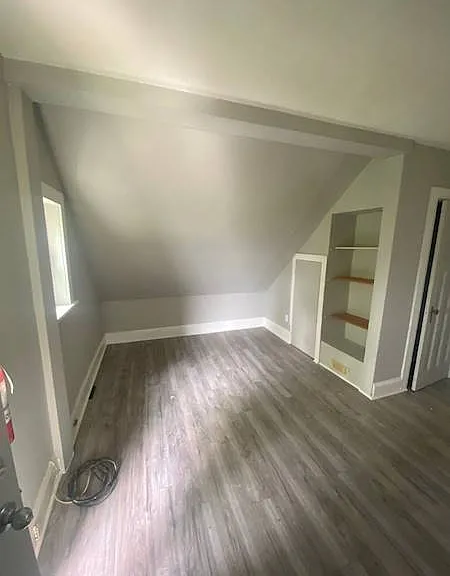 195 Courtland Ave E #3 — Photo 6