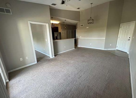 2nd image of 4998 Key Lime Dr Unit 305