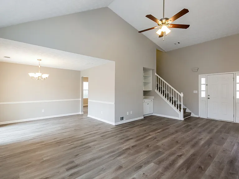 2060 Stoneoak Dr — Photo 6