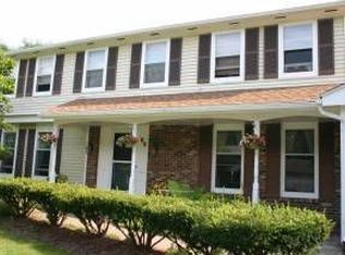 89 Betwood Ln, Rochester, NY 14612