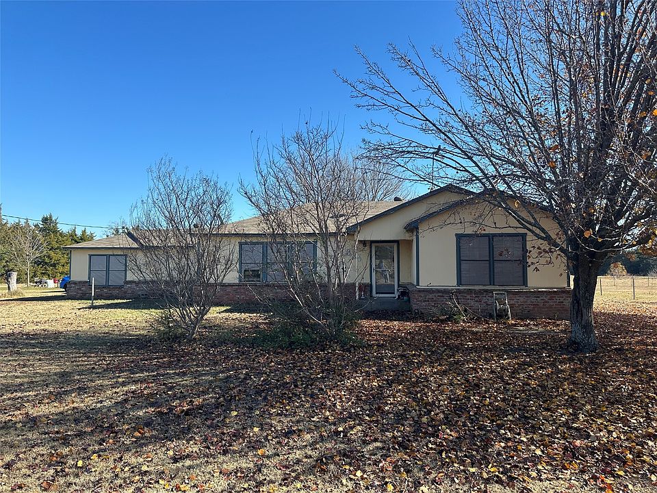 1st image of 324 County Road 1555