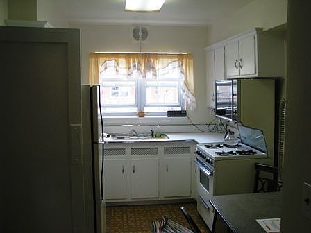 Kitchen 2