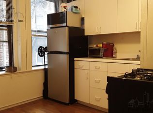 23 Charter St #1F, Boston, MA 02113