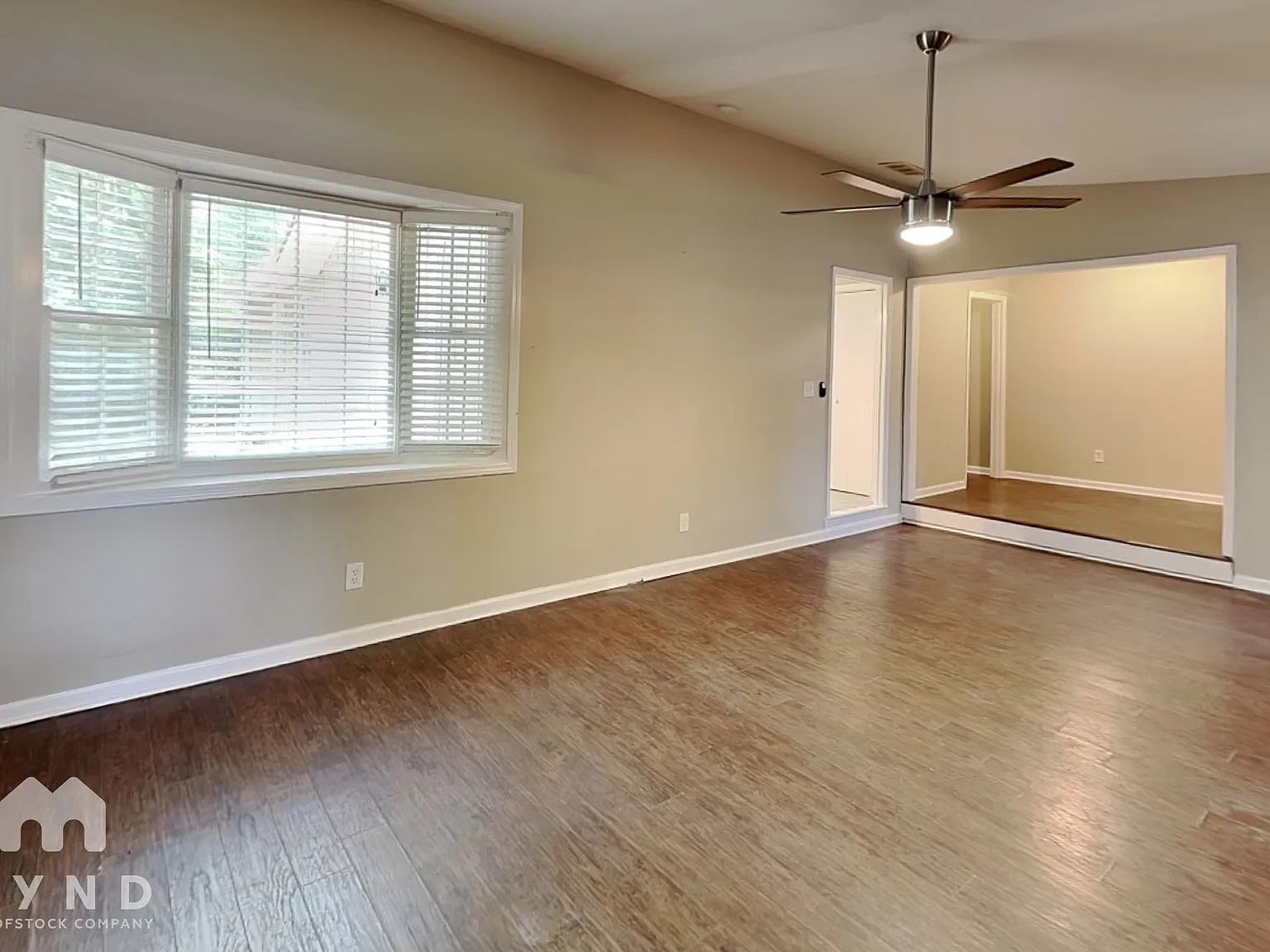 3 bed, 2.5 bath, 1797 sqft, $2,400 — Photo 3